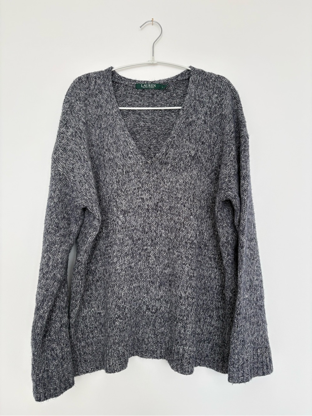 Lauren Ralph Lauren Gray V-Neck Women's Sweater | Large